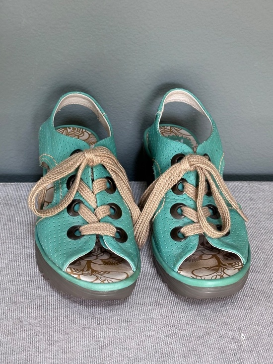 Fly London: Ylva Wedge Sandals - Picture 3 of 14